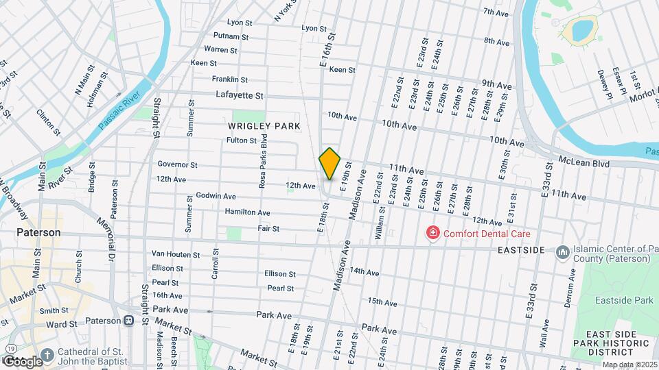 550 E 18th St Mapa y Detalles de la Ubicación