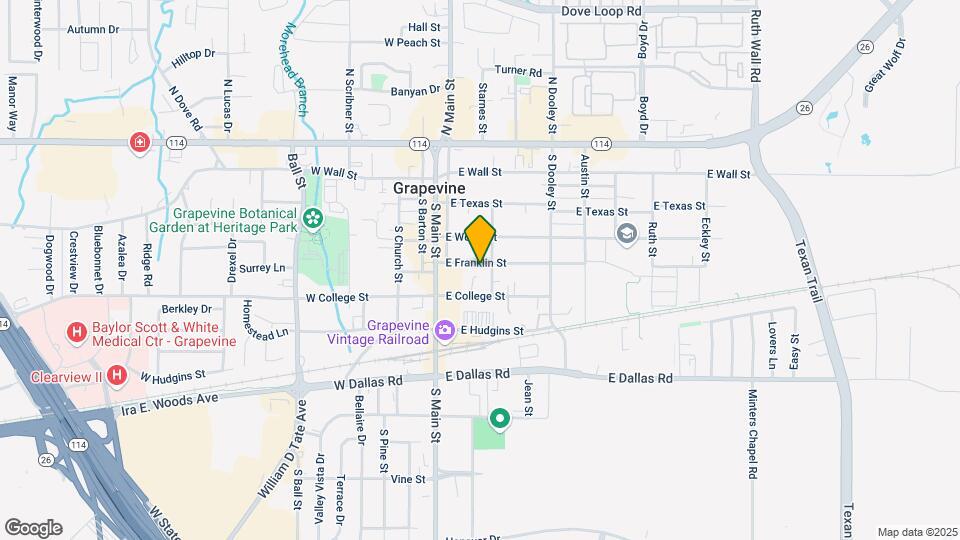 222 E Franklin St Map and Location Details
