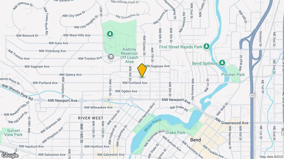 1618 NW 8th St Map and Location Details