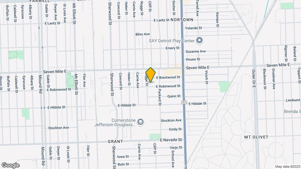 7437 E Robinwood St Map and Location Details