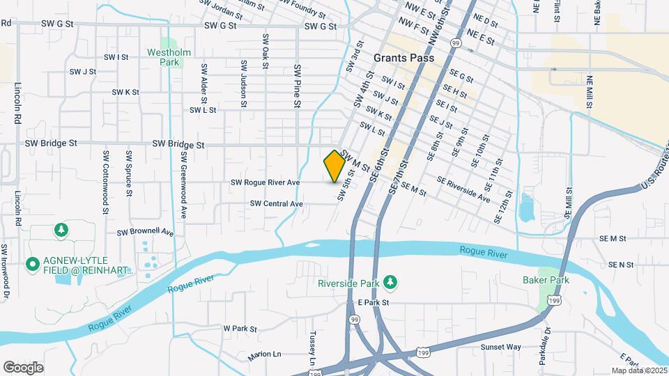 215 SW Rogue River Ave, Unit WT2403.1B Map and Location Details
