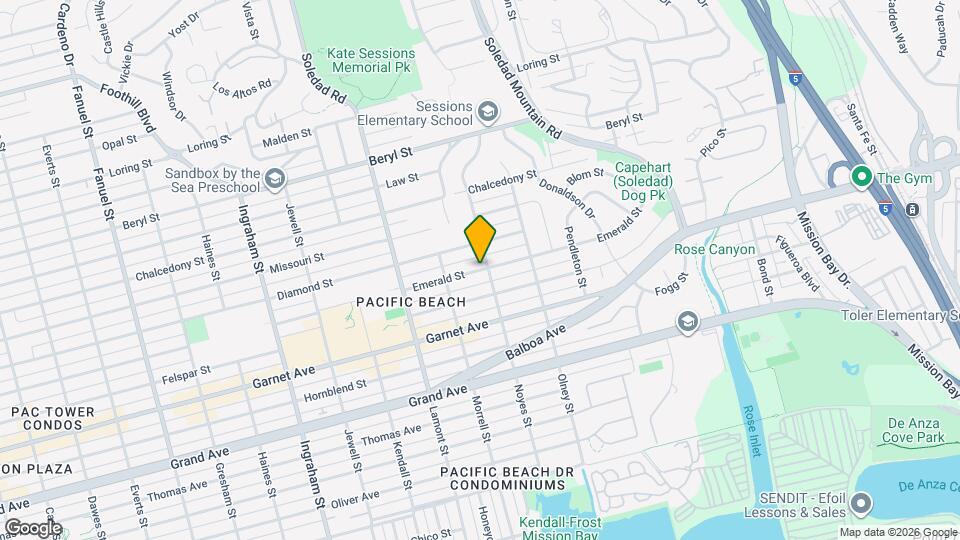 2071 Emerald St Mapa y Detalles de la Ubicación