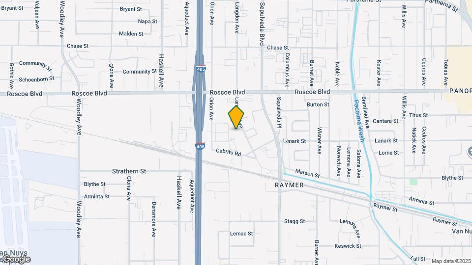 8135 Langdon Ave Map and Location Details