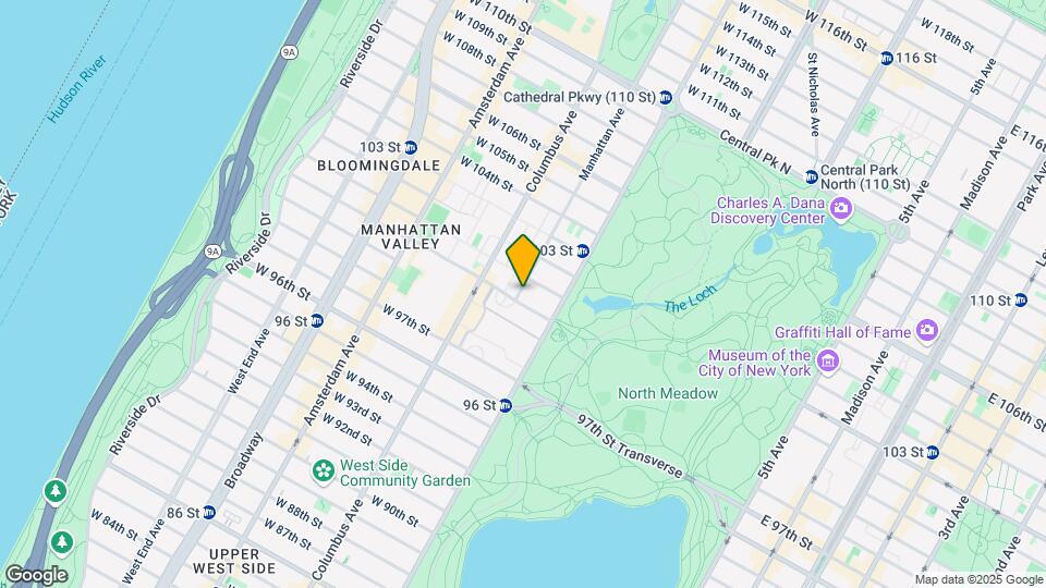 4 Manhattan Ave Map and Location Details