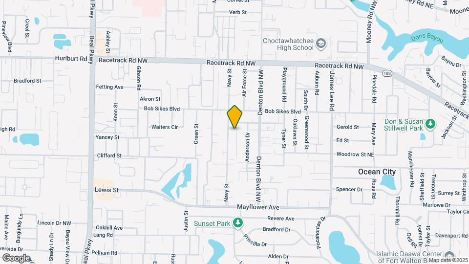 686 Reeves Dr Map and Location Details