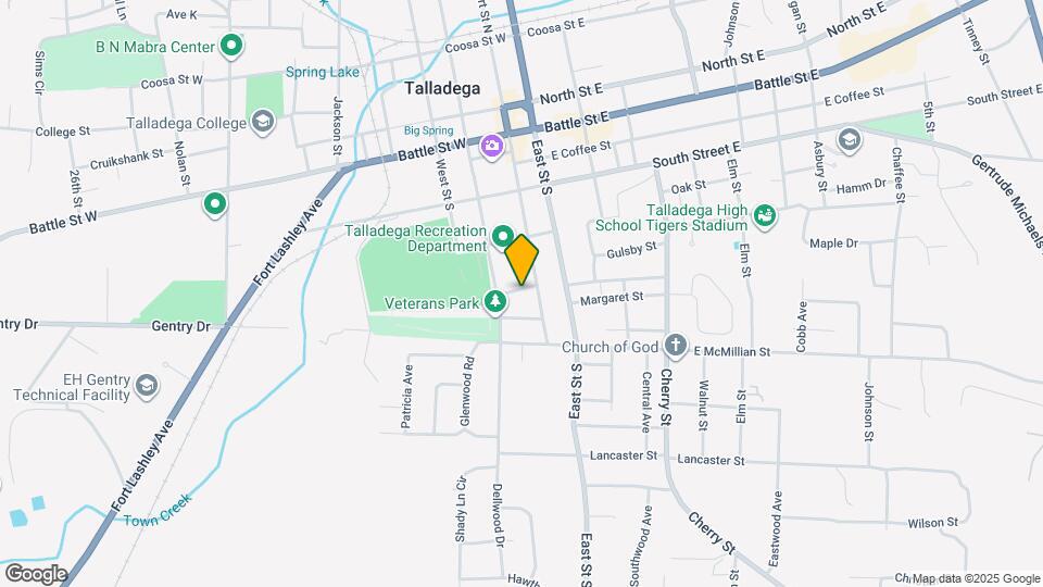 204 Gary St Map and Location Details