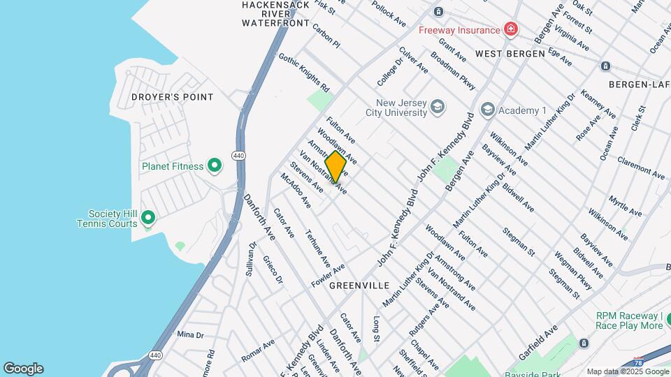 333 Van Nostrand Ave Map and Location Details
