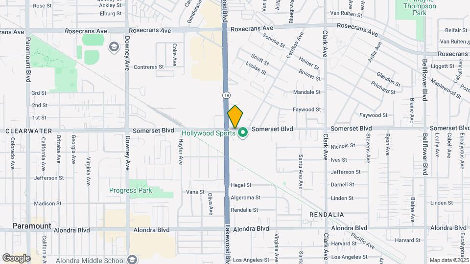 Touchwood / Del Mar Apartments and Nearby Bellflower Apartments For