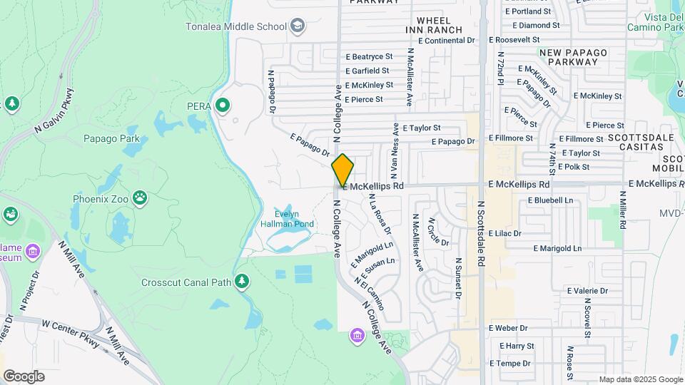 304 E Bluebell Ln Map and Location Details