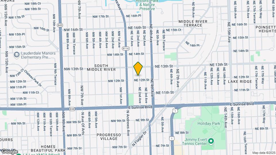 1211 NE 2nd Ave Mapa y Detalles de la Ubicación