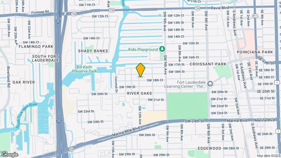 1121 SW 18th Ct Map and Location Details