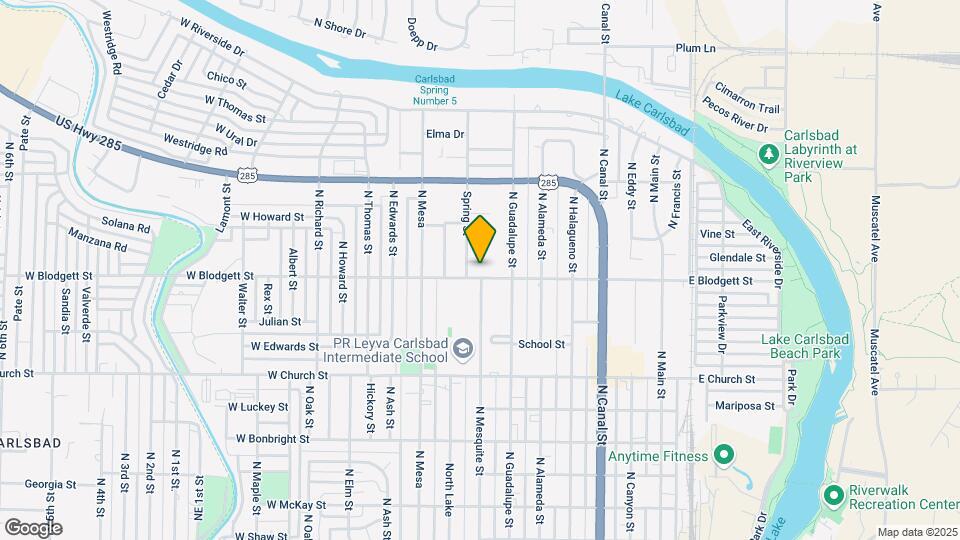 616 W Blodgett St Map and Location Details
