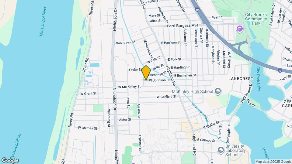 555 W Johnson St Map and Location Details