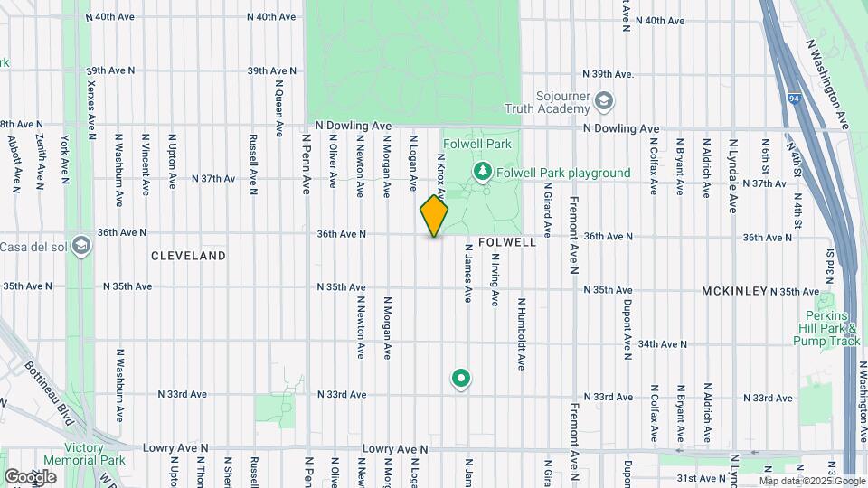 3551 N Knox Ave Map and Location Details