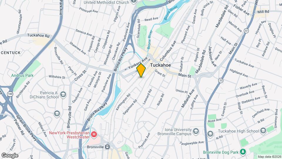 7 Oak Ave Map and Location Details