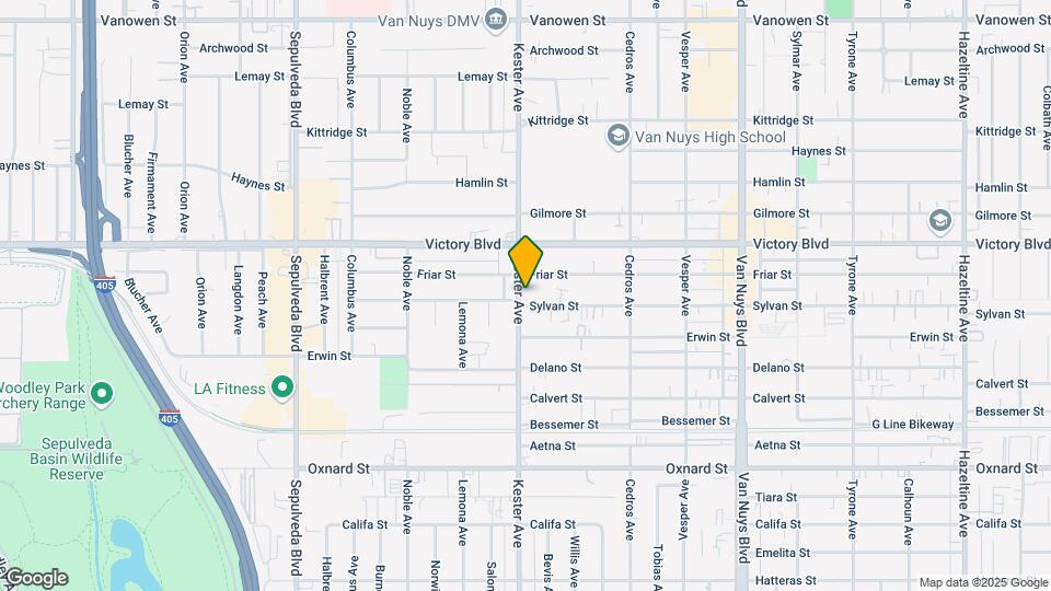 14853 Sylvan St Mapa y Detalles de la Ubicación