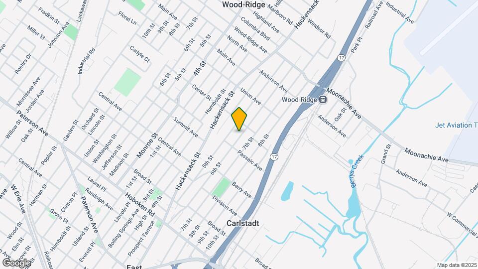 724 6th St Map and Location Details