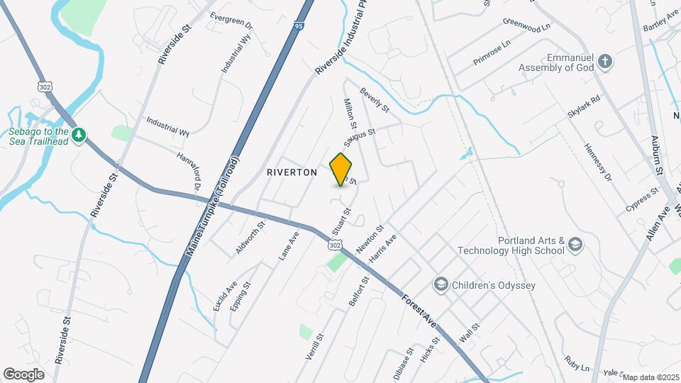 18 Hillcrest W Map and Location Details