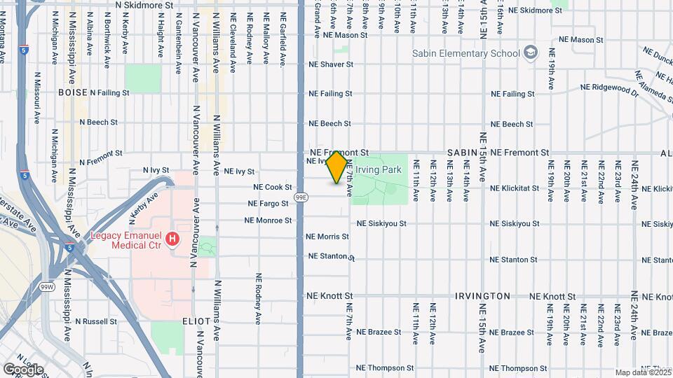 555 NE Fargo St Map and Location Details