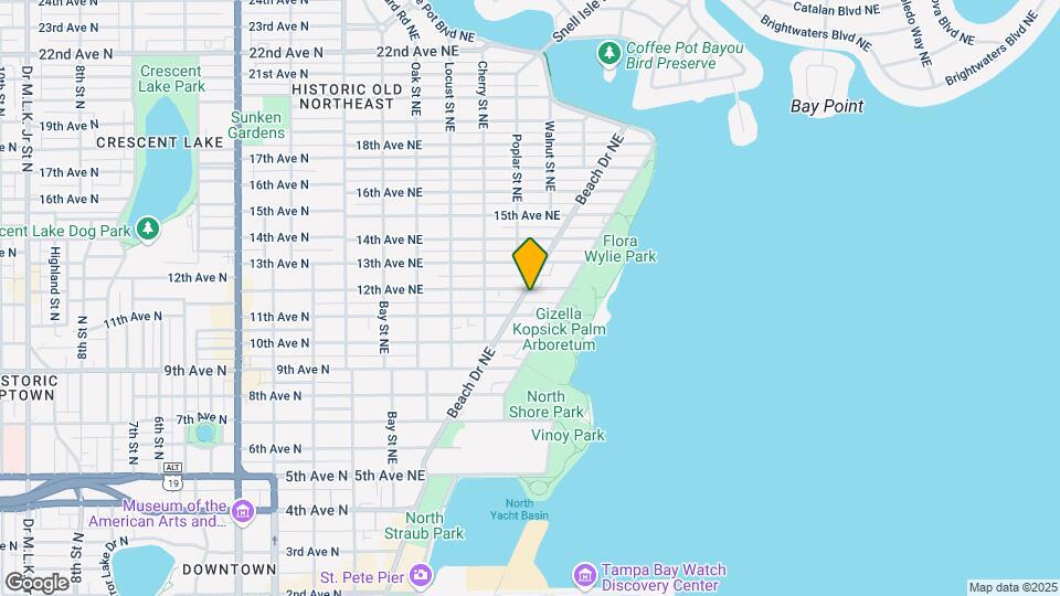 1121 Beach Dr NE Map and Location Details