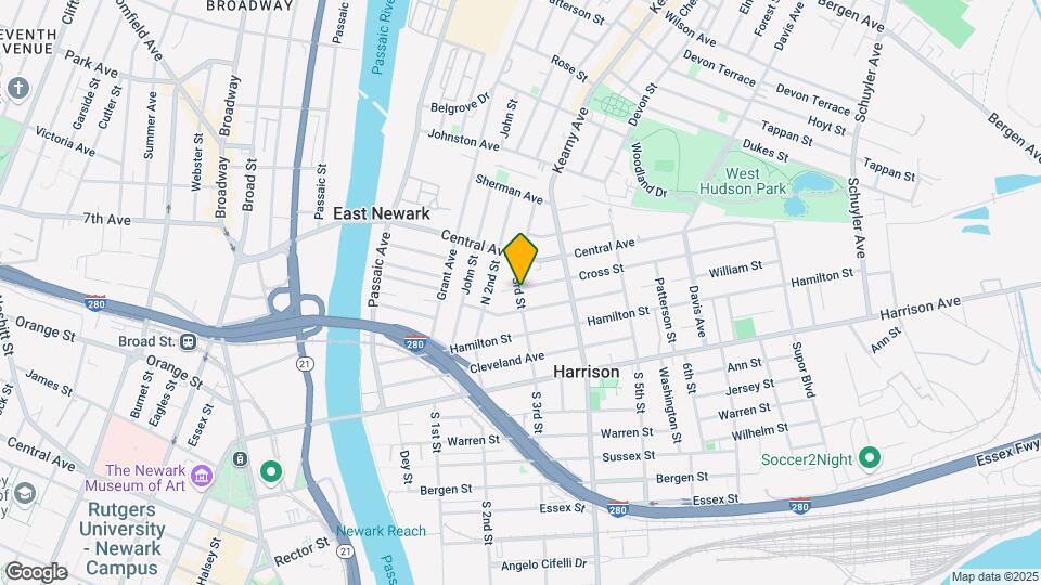 107 Cross St, Unit 2F Map and Location Details