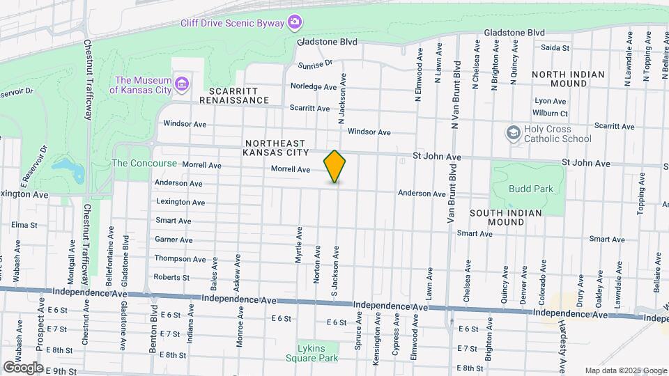 214 Jackson Ave Mapa y Detalles de la Ubicación
