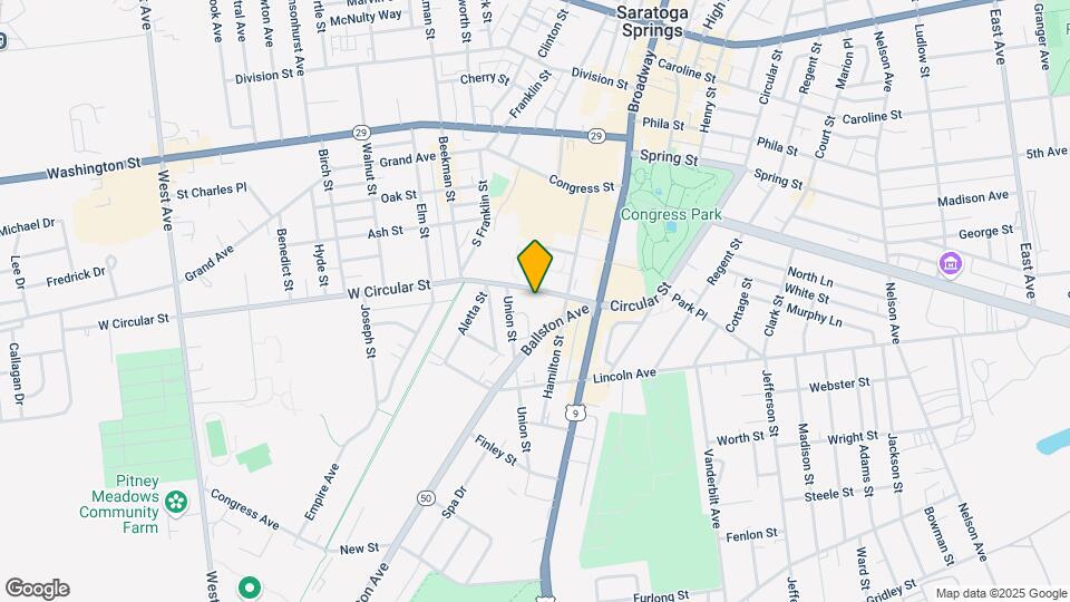 32 W Circular St Mapa y Detalles de la Ubicación