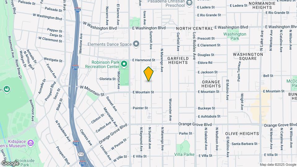 965 N Summit Ave Mapa y Detalles de la Ubicación