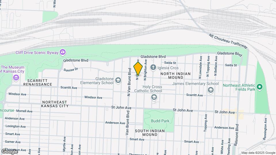 353 N Chelsea Ave Map and Location Details