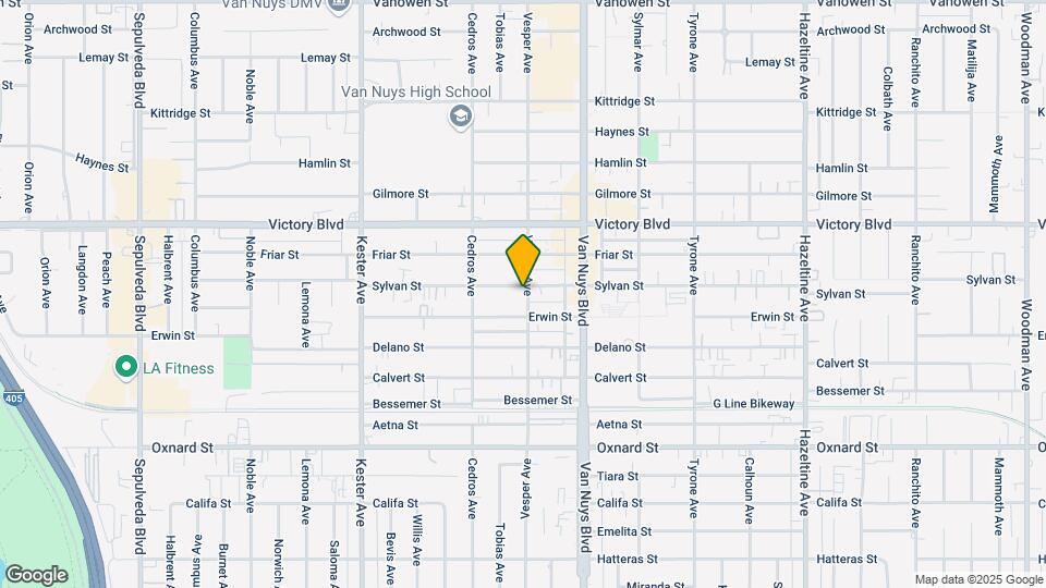 14602 Sylvan St Map and Location Details