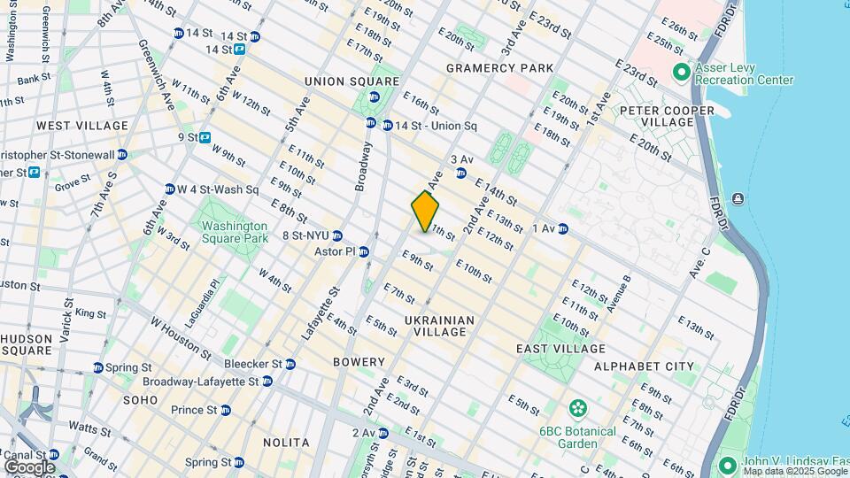 115 E 10th St Map and Location Details