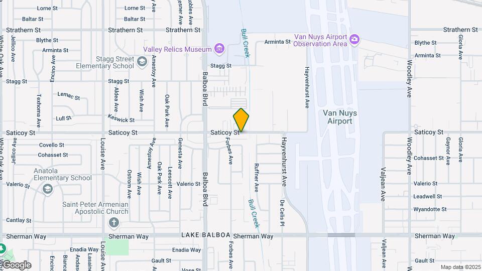 16744 Saticoy St Map and Location Details
