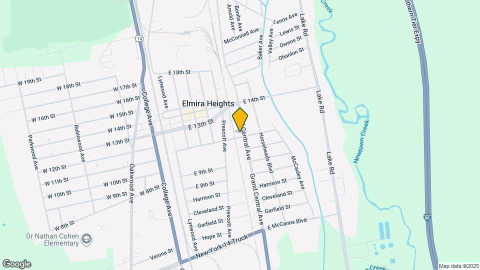 206 E 11th St Map and Location Details