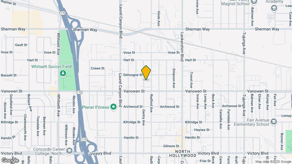 6836 Gentry Ave Map and Location Details
