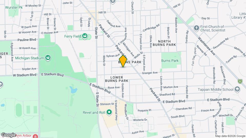 942 Woodlawn Ave Map and Location Details