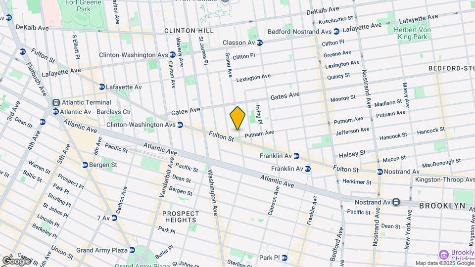 450 Grand Ave Mapa y Detalles de la Ubicación
