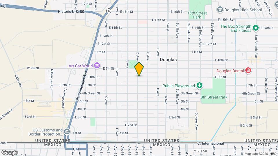 805 E 8th St Mapa y Detalles de la Ubicación
