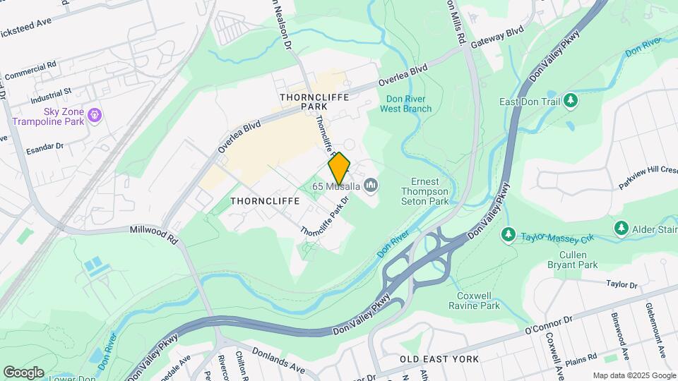 52 Thorncliffe Park Dr Map and Location Details