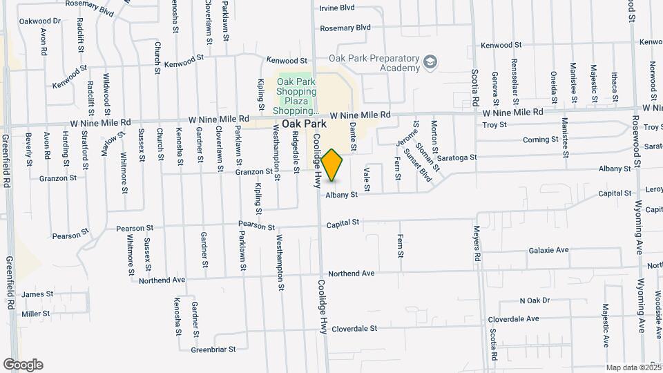 21921 Blackstone St Map and Location Details