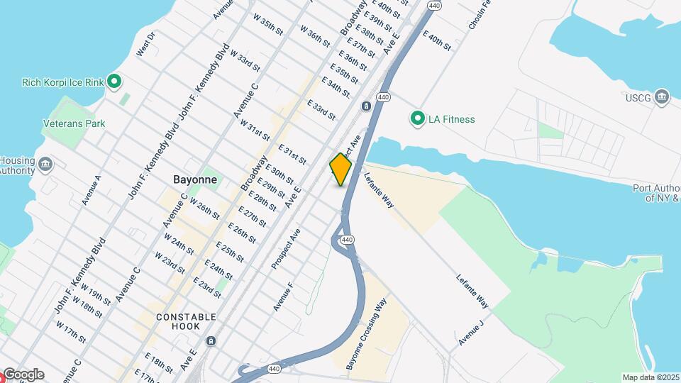 82-84 E 31ST St Map and Location Details