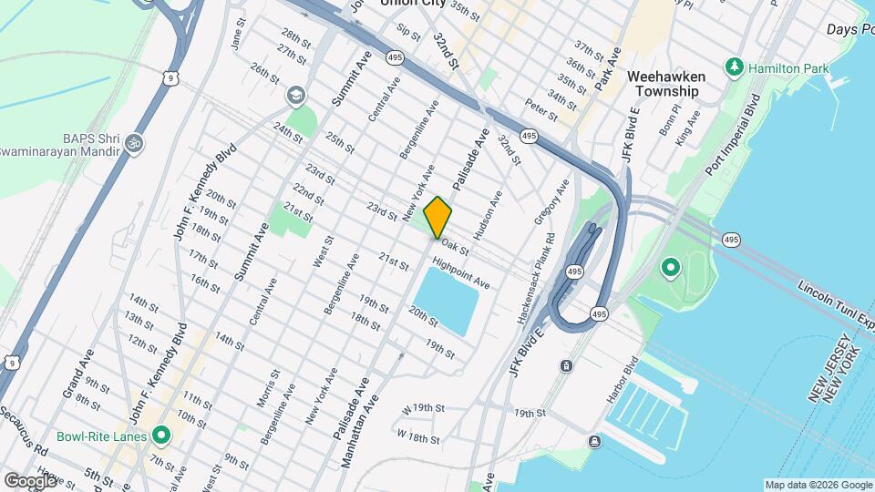 2212 Palisade Ave Map and Location Details