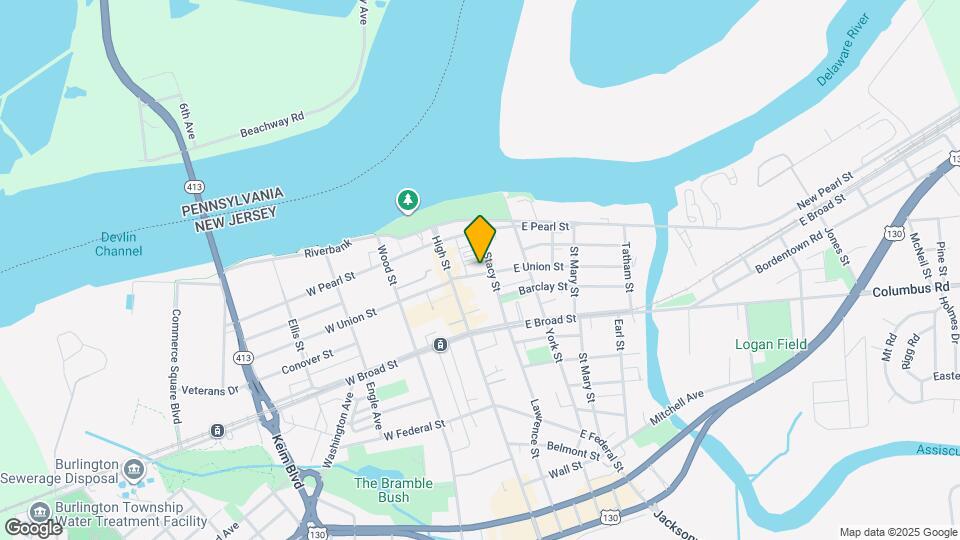 21 E Union St Map and Location Details