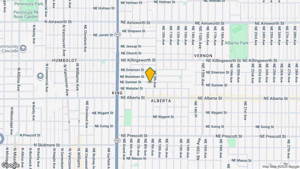 820 NE Sumner St Map and Location Details