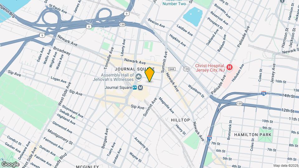 CMPND Luxury Apartments Mapa y Detalles de la Ubicación
