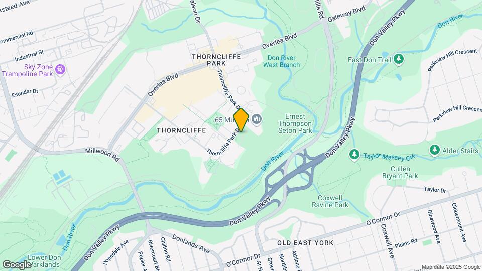 53 Thorncliffe Park Drive Map and Location Details