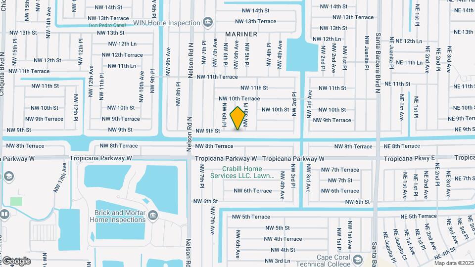 526 NW 9th St Map and Location Details