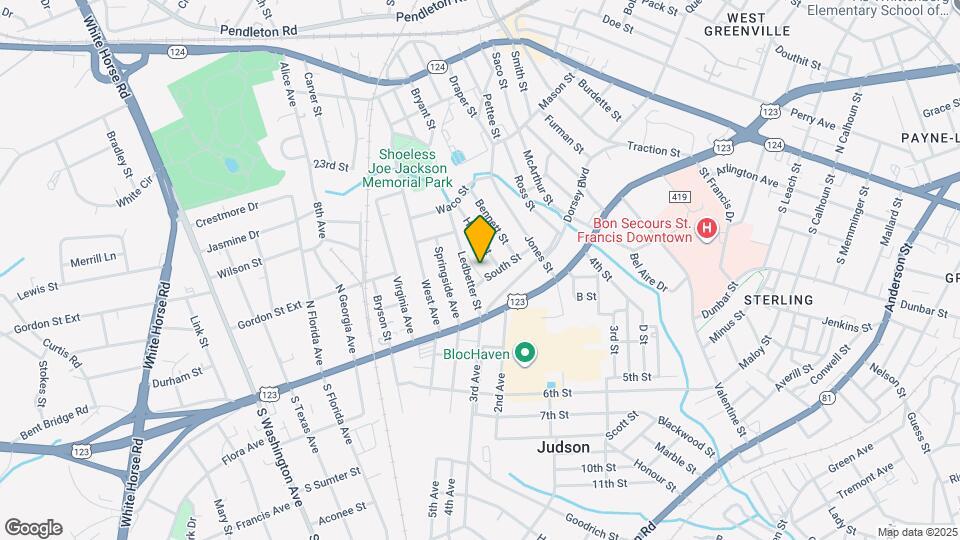 4 West St Map and Location Details