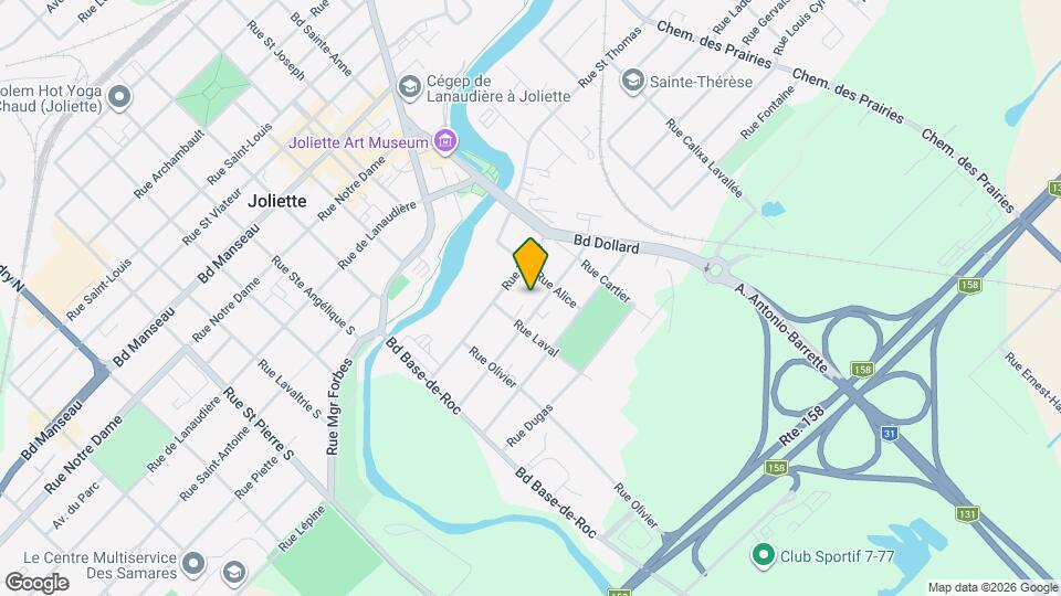 276 Marguerite-Bourgeoys Rue Map and Location Details