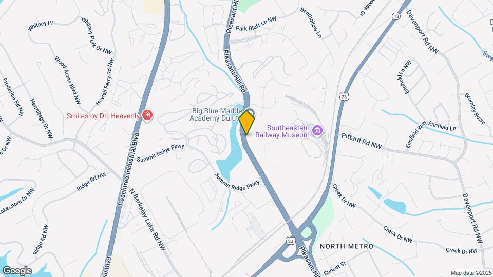 Tree Summit Apartments Map and Location Details