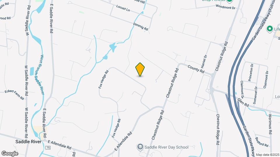 95 Fox Hedge Rd Map and Location Details
